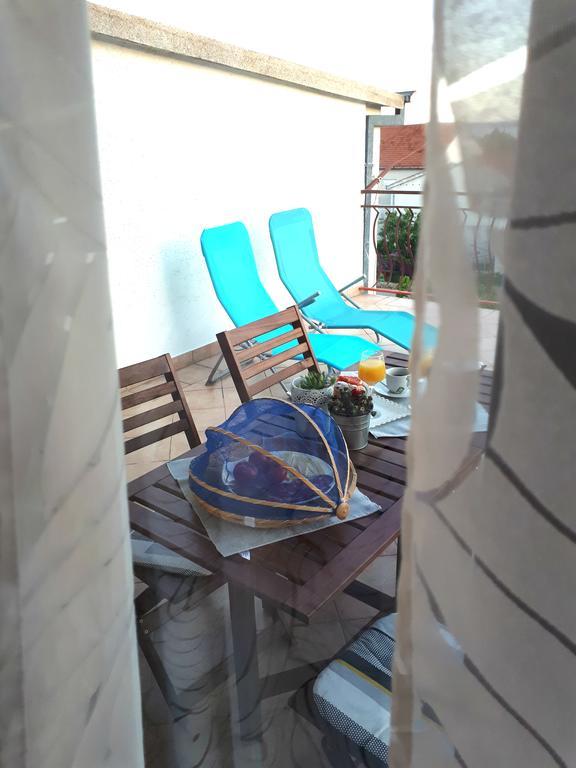 Marina Apartments Kaštela Екстериор снимка