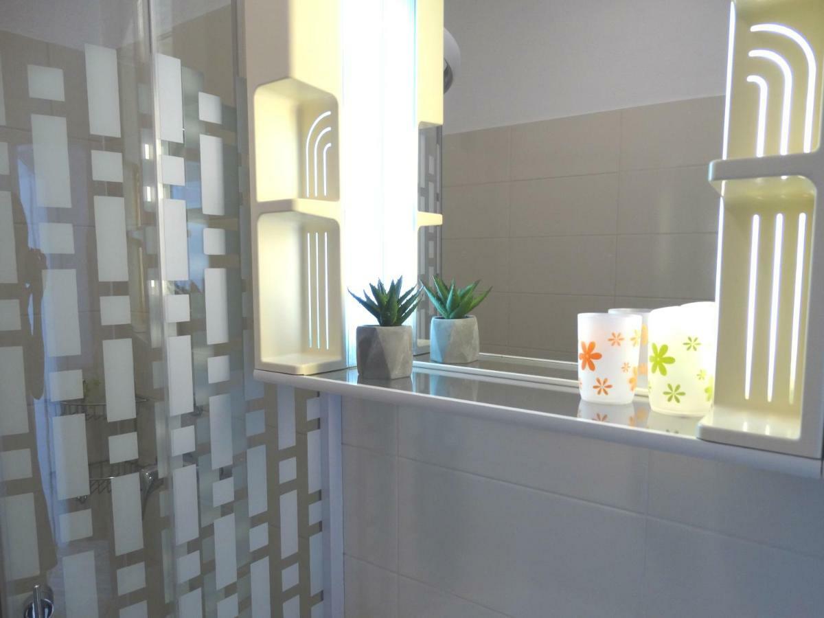 Marina Apartments Kaštela Екстериор снимка