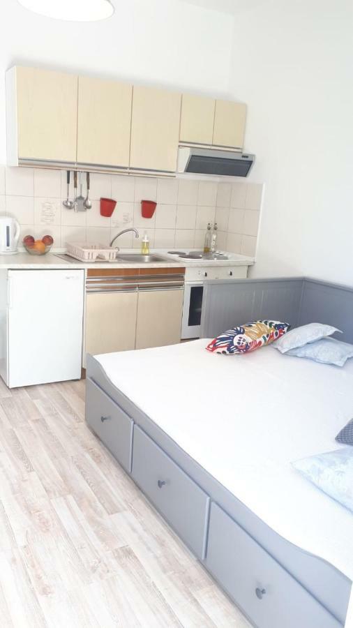 Marina Apartments Kaštela Екстериор снимка